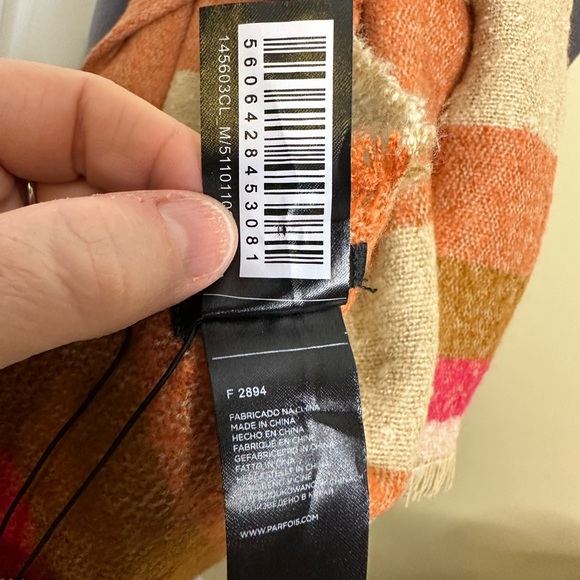 New Parfois Striped Multicolor Scarf - Picture 3 of 7